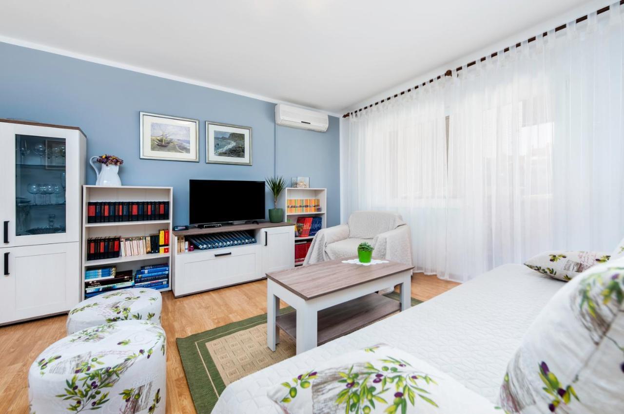 Apartman Oly Rovinj Exterior foto