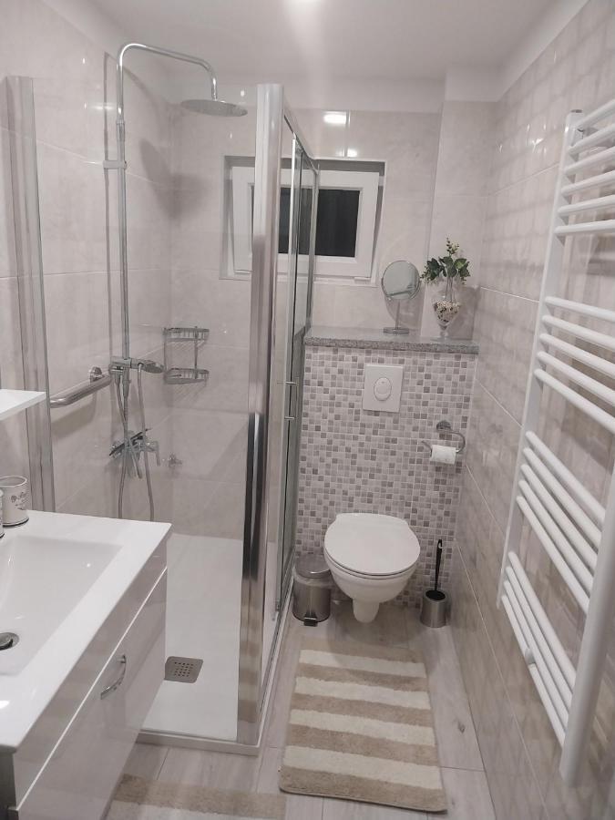 Apartman Oly Rovinj Exterior foto